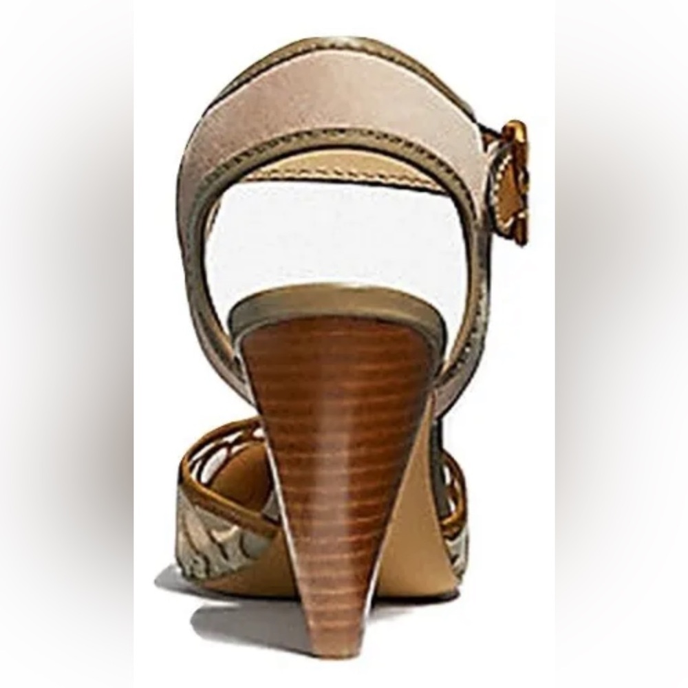 COACH WREN LEATHER PUMP - Picture 3 of 10